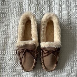 Brand new J.Crew suede Sherpa lined slippers